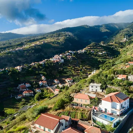 Roraima House - Private Pool & Garden Calheta