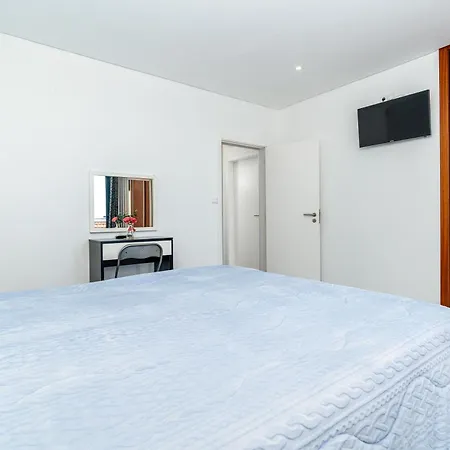 Roraima House - Private Pool & Garden * Calheta (Madeira)