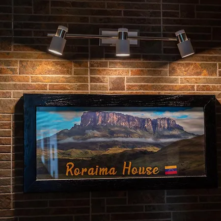 Roraima House - Private Pool & Garden *