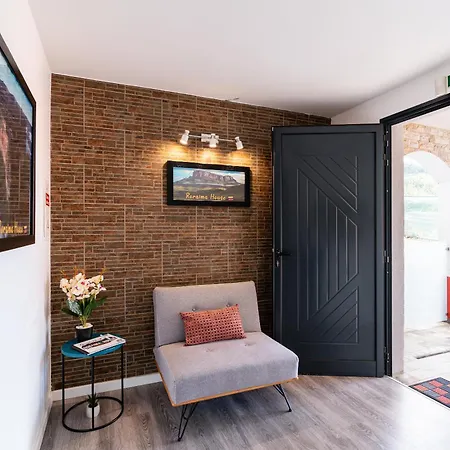 Roraima House - Private Pool & Garden Calheta