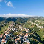 Feriehus Roraima House - Private Pool & Garden Calheta (Madeira)