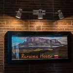 Roraima House - Private Pool & Garden *