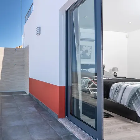 Roraima House - Private Pool & Garden בית נופש
