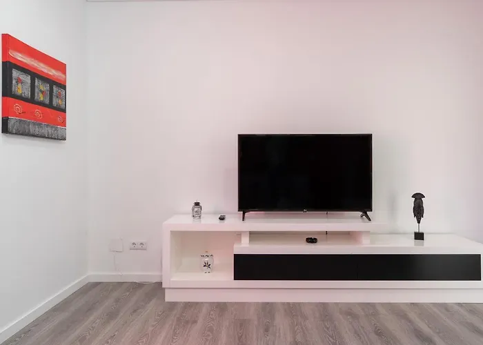 Roraima House - Private Pool & Garden 度假居 *