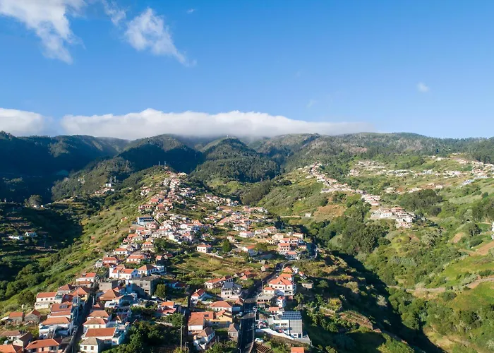 Prázdninový dům Roraima House - Private Pool & Garden Calheta (Madeira)