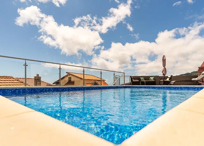 Roraima House - Private Pool & Garden *