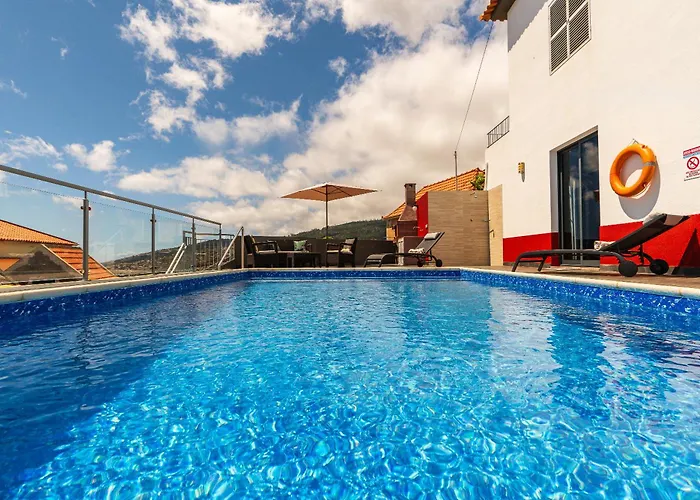 Roraima House - Private Pool & Garden