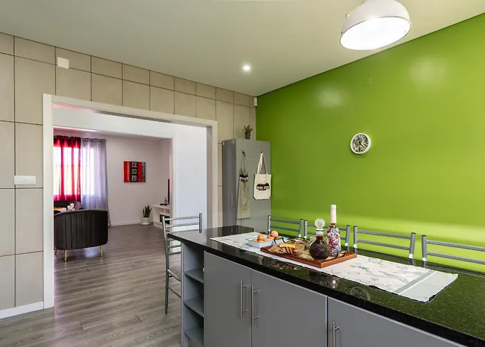 Roraima House - Private Pool & Garden * Calheta (Madeira)